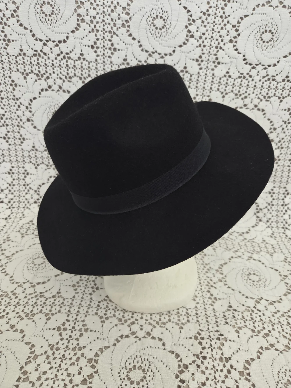 Lauren Ralph Lauren Black Fedora Hat with Band Size OS